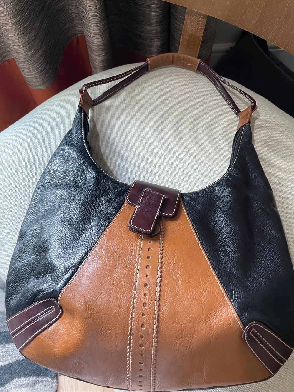 Allison Scott Chic Black and Brown Hobo Bags with Structured Design
